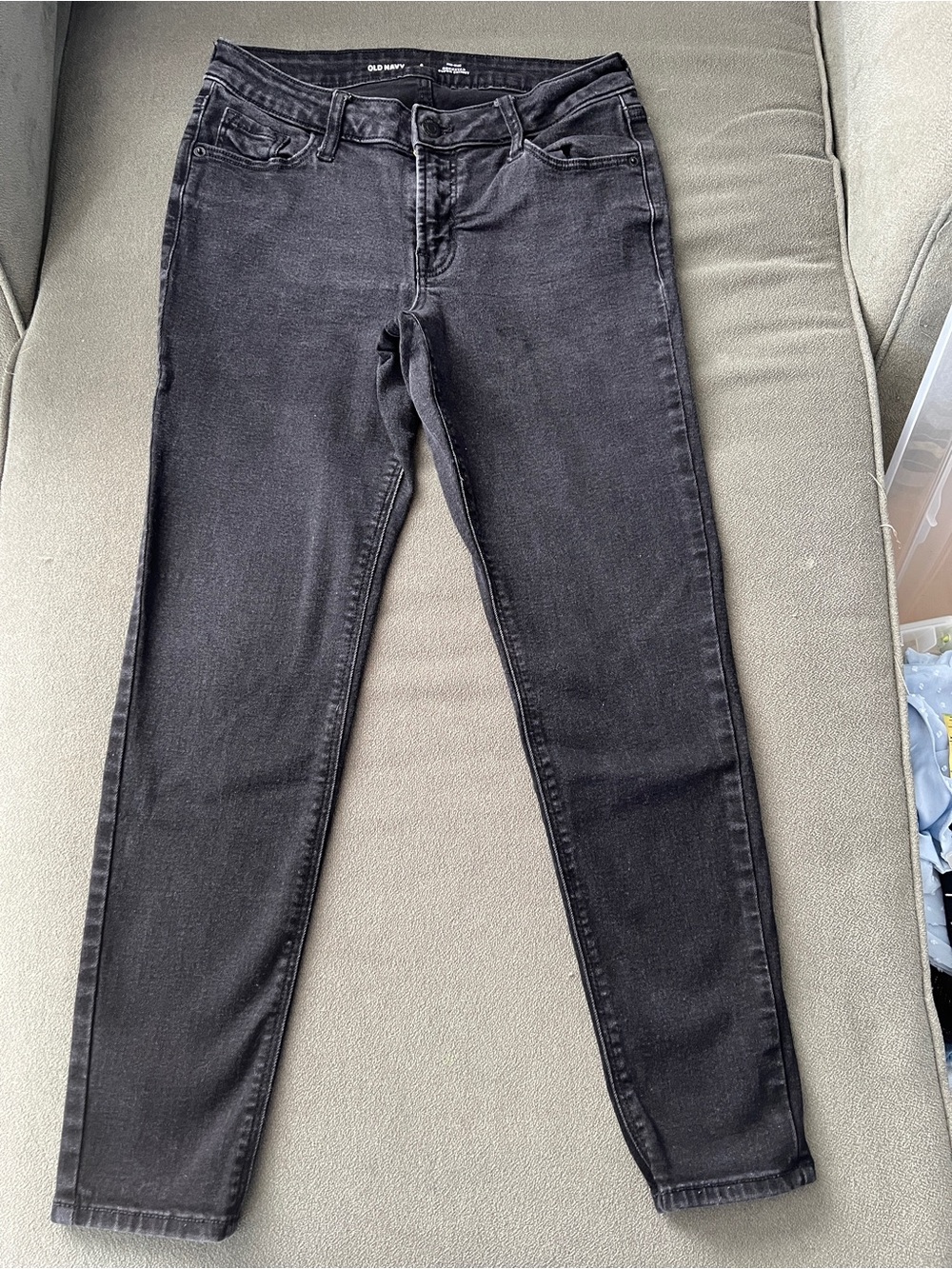 Old Navy Mid-Rise Rockstar Super Skinny